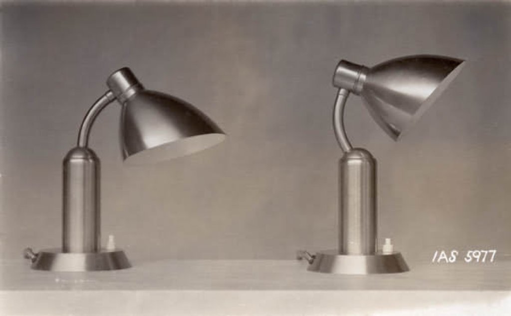 Autorské funkcionalistické lampy vyráběné v Anýžových závodech