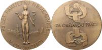 75 let Fakultní nemocnice v Olomouci  / Za obětavou práci;  (1971