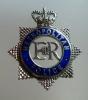 Elizabeth II. - čepicový odznak Metropolitní policie