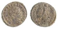 Crispus 317-326 AE3 R:Victoria a zajatec ALAMANNIA DEVICTA RIC.49