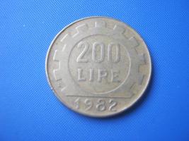 200 Lir